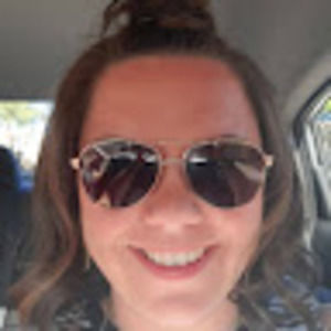 Meet your Posher, Dana